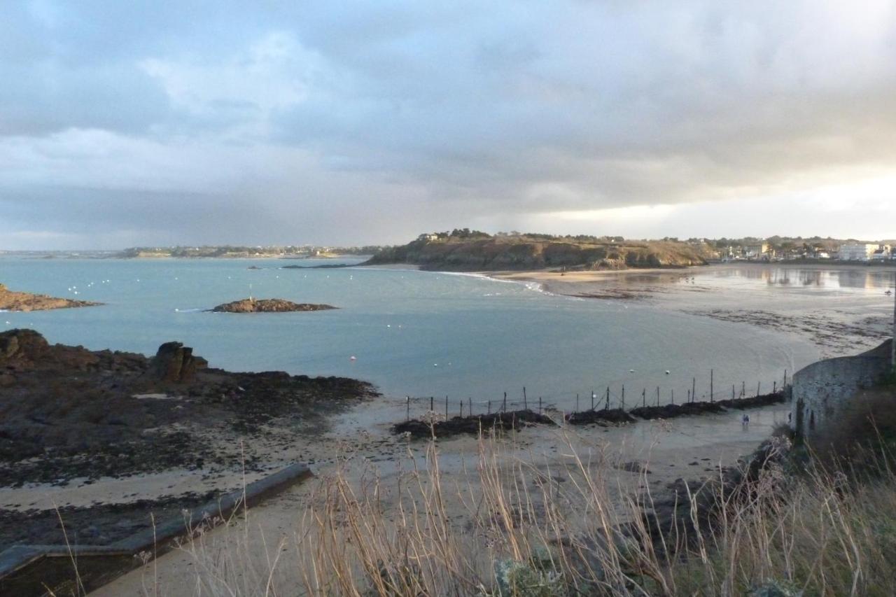 Gite Bambou Saint-Lunaire Esterno foto